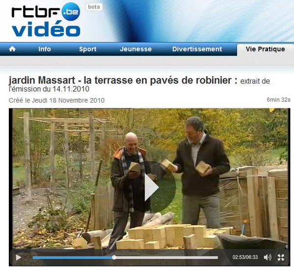 Jardin Massart à Bruxelles - la terrasse en pavés de robinier : extrait de l'émission du 14.11.2010 